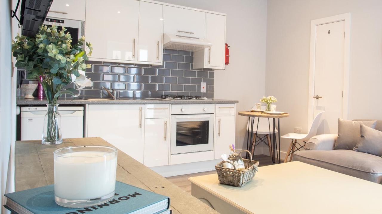 Modern Apartment With Free Parking And Wifi Stratford-upon-Avon Dış mekan fotoğraf