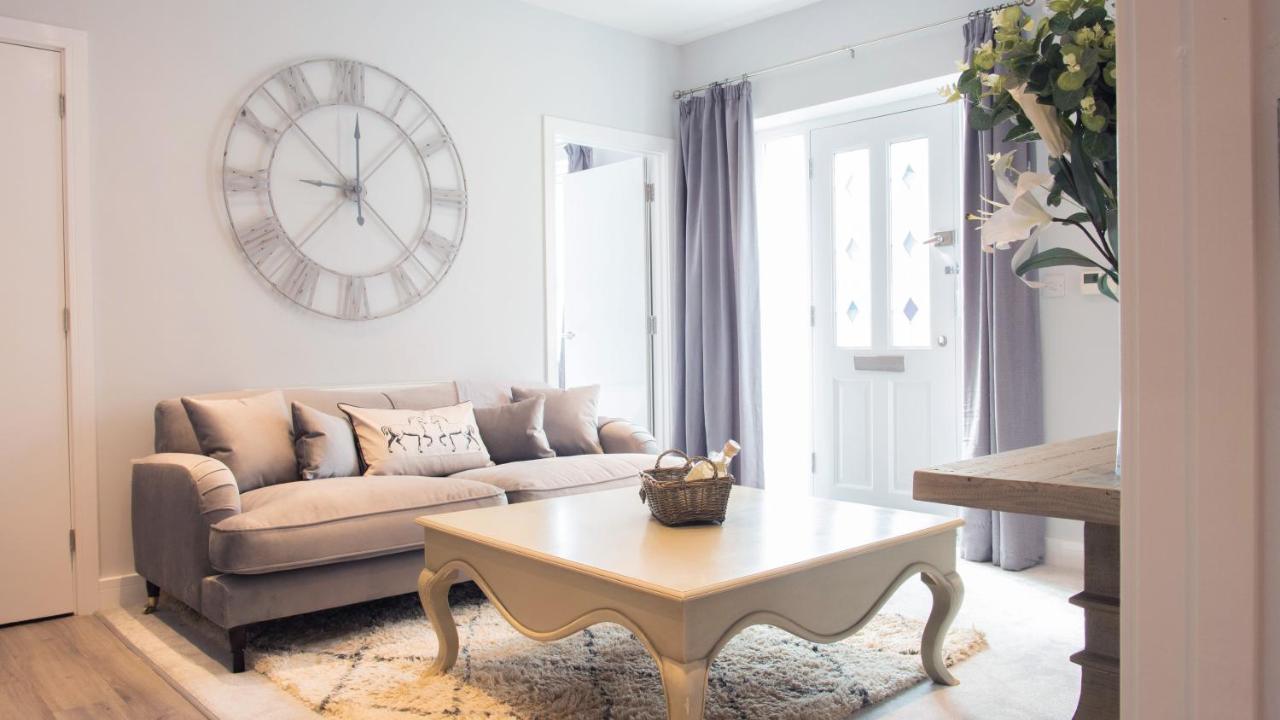 Modern Apartment With Free Parking And Wifi Stratford-upon-Avon Dış mekan fotoğraf