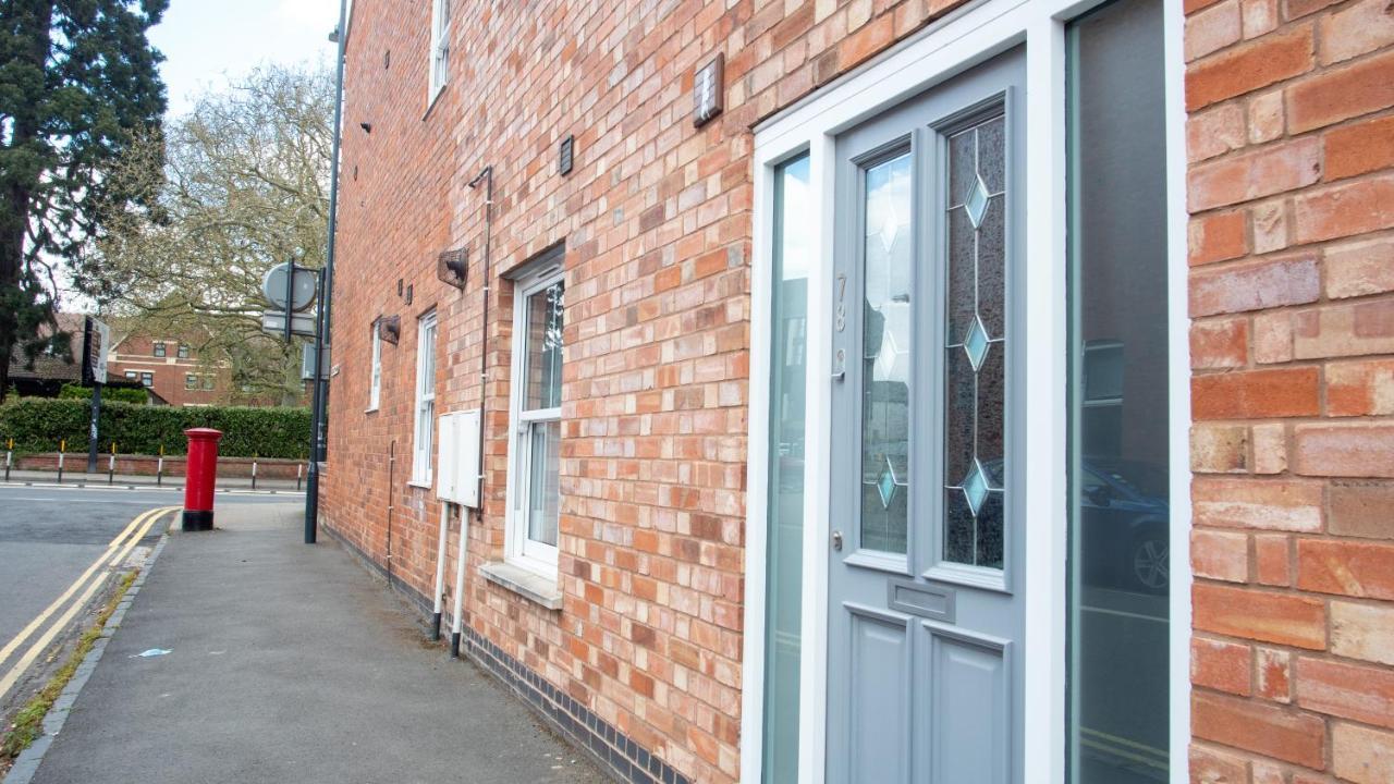 Modern Apartment With Free Parking And Wifi Stratford-upon-Avon Dış mekan fotoğraf